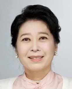 Hyun Sook Hee