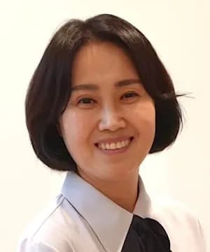 Jo Young Mi