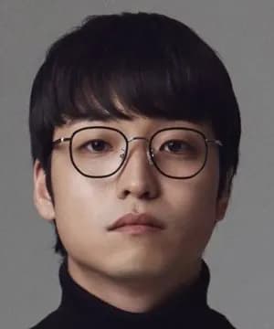 Lee Woo Sung