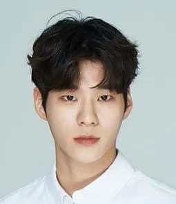 Lee Han Ik