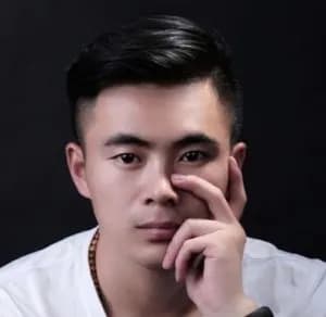 He De Qian
