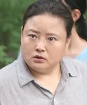 Jung Hee Young