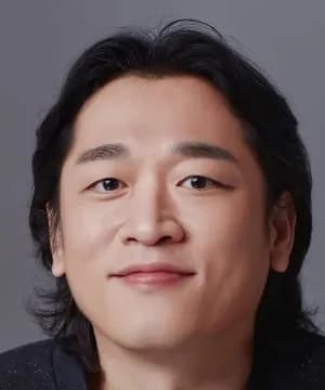 Yoon Deuk Bi