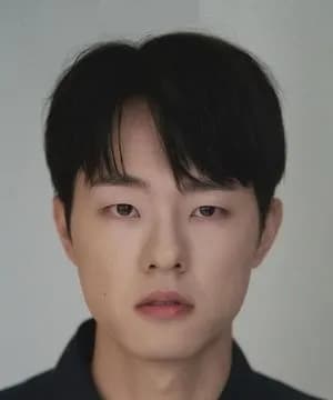 Kim Dong Hwi