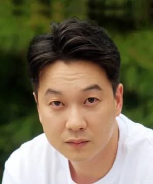 Lee Min Woong