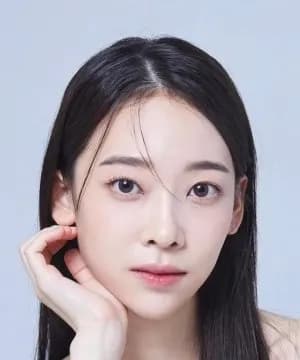 Yoo Hee June