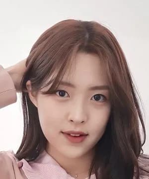 Son  Da Yeon