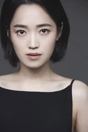 Lee Eun Jo