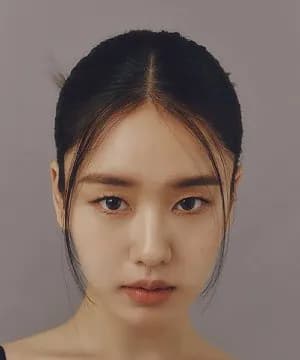 Ahn Eun Jin