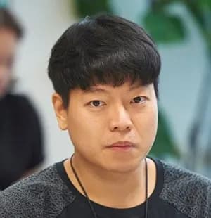Lee Dong Hyeon