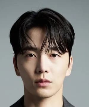 Lee Hyun Jin
