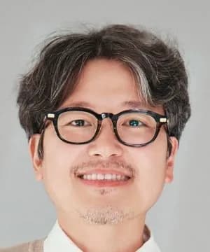 Lee Do Yoon