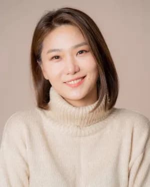 Jung Hye Jin