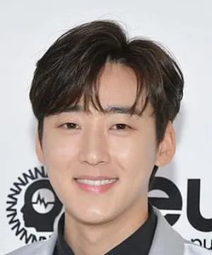 Kevin Woo