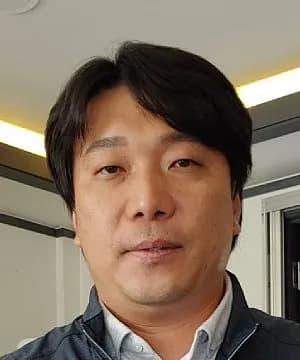 Lee Dong Wook