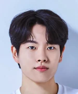 Shin Yong Bum