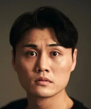 Lee Ro Woon