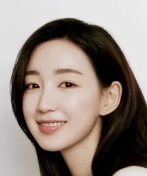 Shin Yeon Suh
