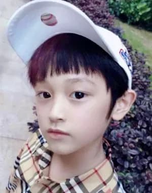 Li Yi Hang