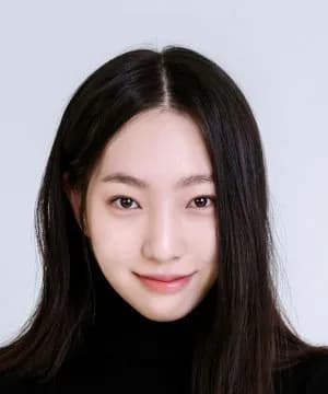 Lee Jin Yi